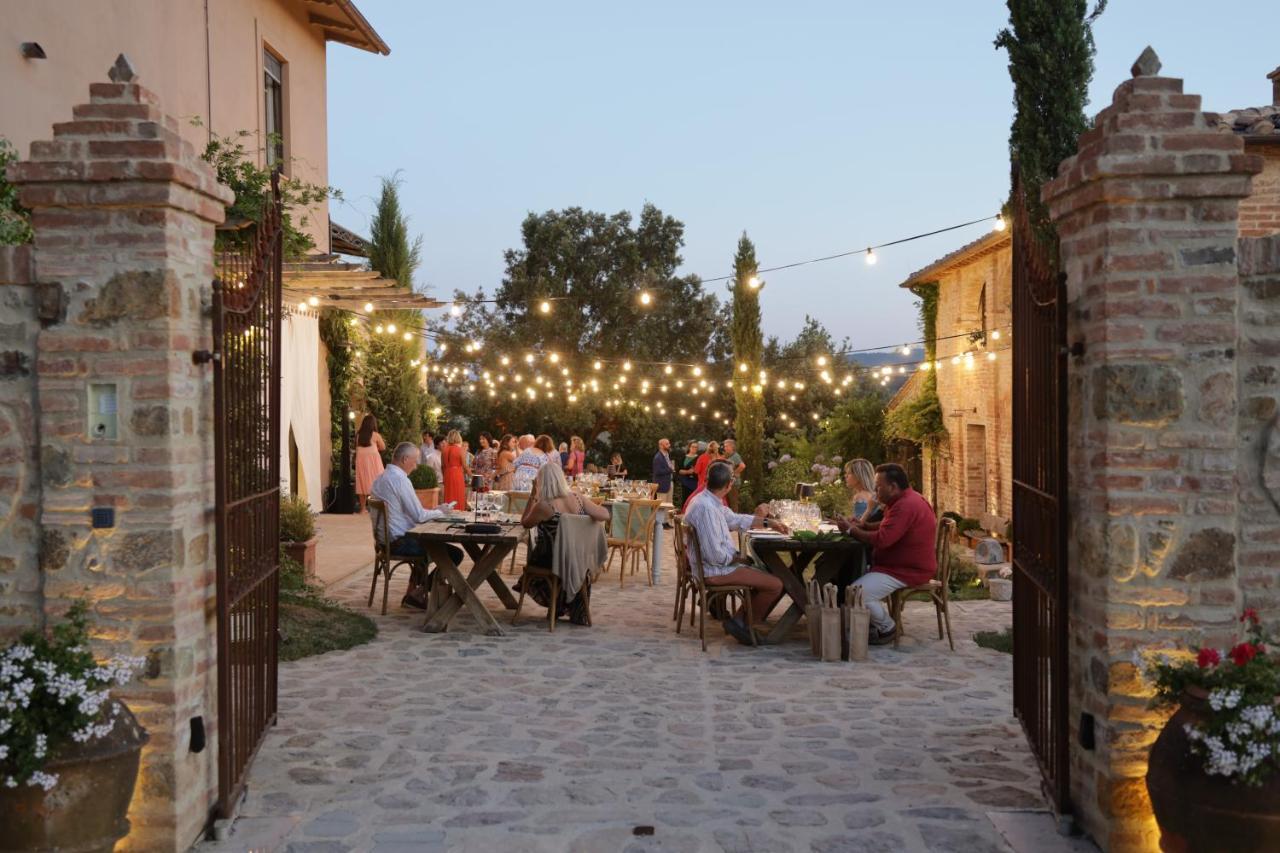 Agriturismo Poggio Il Castellare Монталчино Екстериор снимка